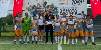 Erzincan’ın kızları Türkiye şampiyonu oldu