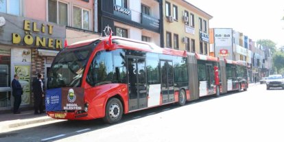 Bursa’nın metrobüsü ilk kez İnegöl’de görücüye çıktı