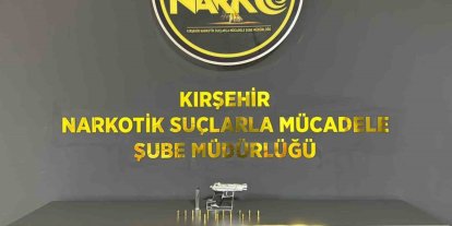 Kırşehir’de ruhsatsız tabanca, şarjör ve fişek ele geçirildi