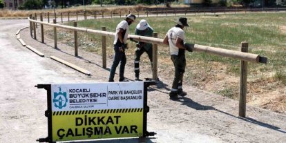 Kocaeli’de Gölcük Rahvan At Tesisi yarışlar öncesi bakıma alındı