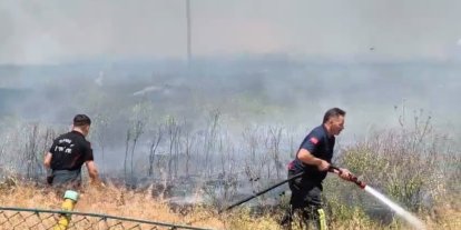 Anız yangınında zamanında müdahale dükkanları korudu