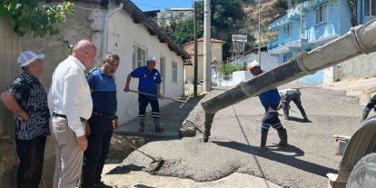 Başkan Kumral mahallerde yürütülen çalışmaları yerinde inceledi