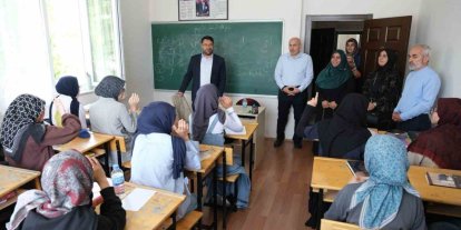 Erzincan’da ilk kez yatılı yaz Kur’an kursu uygulaması başladı