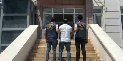 Hırsızlık suçundan aranan şahıs yakalandı