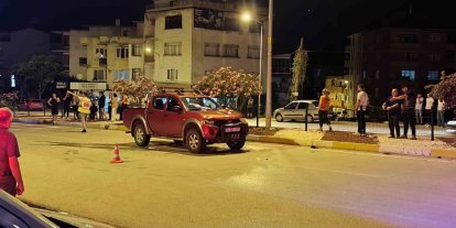 Motosikletle yaya geçidinden geçeyim derken hastanelik oldular