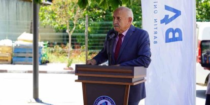 BARÜ Bilim Kafe etkinliğinde gençlere geleceğin meslekleri anlatıldı