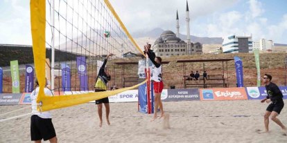 Erciyes, voleybol tutkunlarını buluşturacak