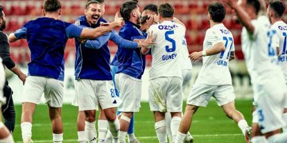 Erciyes 38 FK kadroyu kurdu