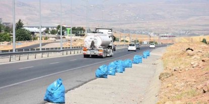 Siirt’te çevre yolunda kapsamlı temizlik mesaisi