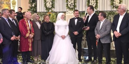 Sıla Kınalı ile Mehmet Akif Dorman dünyaevine girdi