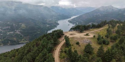 Norveç Fiyortları değil, Artvin Çoruh Vadisi