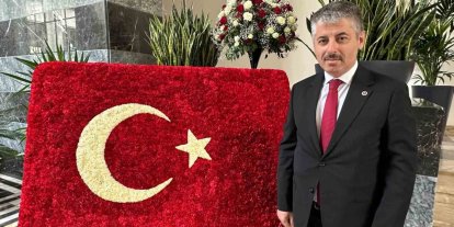 Çopuroğlu: "15 Temmuz, milletin ihanete geçit vermediği gecedir"