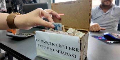 Rize’de esnaftan yeni evlenecek çiftlere "Kumbara" desteği