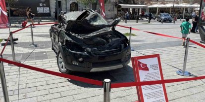 15 Temmuz’da tankın ezdiği araç Üsküdar’da sergileniyor