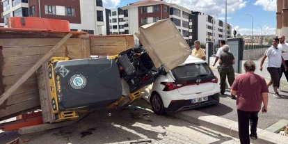 Eskişehir’de silindir yüklü römork, sürücü adayı aracını ezdi: 2 yaralı
