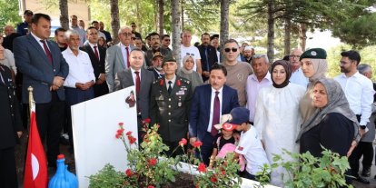 Bünyanlı 15 Temmuz Şehidi Cennet Yiğit kabri başında anıldı