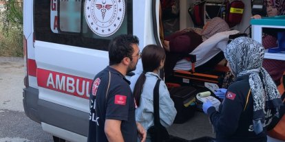 Tarım işçilerini taşıyan servis devrildi 6 işçi yaralı