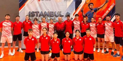 Badminton Süper Ligi’nin zirvesinde Erzincan ekipleri yer aldı