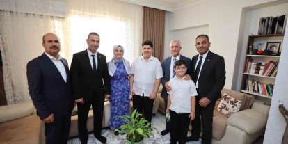 Şahinbey Belediyesi başarılı öğrencileri ödüllendiriyor