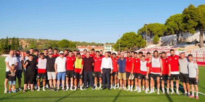 Başkan Ergin’den Ayvalık gücü Belediyespor’a moral ziyareti
