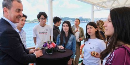 Lise öğrencilerinin girişimcilik yolculuğu başladı