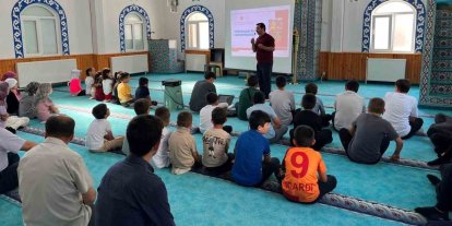 Hisarcık’ta Yaz Kur’an Kurslarında öğrenciler bilinçlendiriliyor