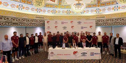 Elazığspor’da imza töreni düzenlendi