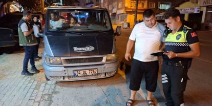 Bursa polisinden ‘Huzur’ uygulaması: 1 kişi yakalandı, 24 sürücüye ceza yazıldı