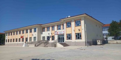 Gediz Yunus Emre MTAL bünyesinde ortaokul bölümü açıldı