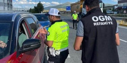 Erzincan’da 2 bin 200 sürücüye orman yangınlarına karşı bilgilendirme