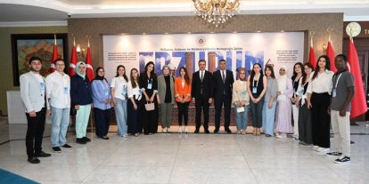 Vali Baruş, Uluslararası Tömer öğrencilerini kabul etti