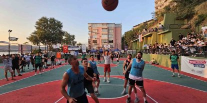 Gölcük’te potalar sokak basketbolu için kuruluyor