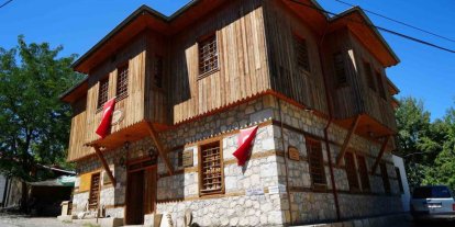 "Orda Bir Köy Var Uzakta" şiirinin ilham kaynağı Apçağa ziyaretçilerini ağırlıyor
