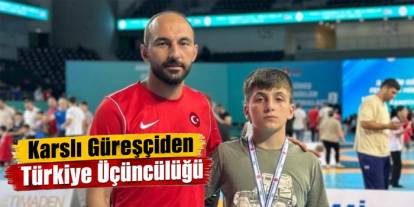 Karslı Minik Güreşçiden Türkiye Üçüncülüğü