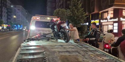 Katlanır plaka ile polise yakalanan motosiklet sürücüsüne 140 bin lira ceza