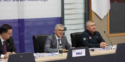 Vali Çelik: "Ruhsatsız ve ruhsata aykırı hiçbir yapıya müsaade etmemeliyiz"