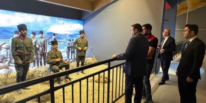 Kütahya Valisi Işın, Dumlupınar Şehitliği ve Diorama Müzesi’nde incelemelerde bulundu