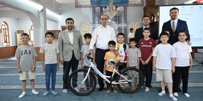 Başkan Geçit, " Rotamız Cami neşesi" etkinliğinde çocukların coşkusuna ortak oldu