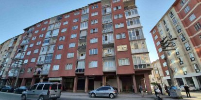 Eşinin tatilde olduğu sırada yatağında cansız bedeni bulundu