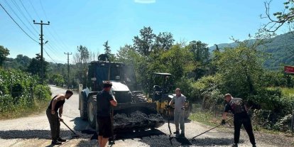 Düzce’de asfalt ve yama çalışmaları sürüyor