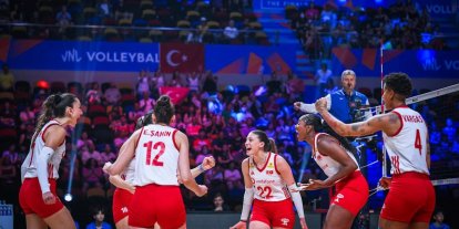 A Milli Kadın Voleybol Takımı, Milletler Ligi’nde yarı finale yükseldi
