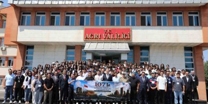 Ağrı’da "1071 Ruhundan Türkiye Yüzyılı Vizyonuna" gezi programının ikinci kafilesi uğurlandı