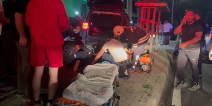 16 yaşındaki motosiklet sürücüsü aracın altında sıkıştı: Ekipler seferber oldu
