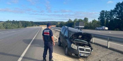 Bilecik’te meydana gelen trafik kazasında 3 kişi yaralandı