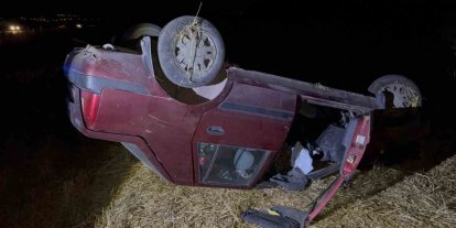Çanakkale’de kontrolden çıkan otomobil tarlaya uçtu