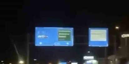 Bursa’da lüks otomobil kazaya karıştı, sürücü kaçtı