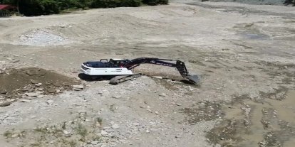 Sinop’ta muhtemel sel ve taşkınlara karşı "dere ıslahı" mesaisi