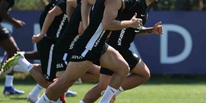 Beşiktaş, Midtjylland maçı hazırlıklarını sürdürdü