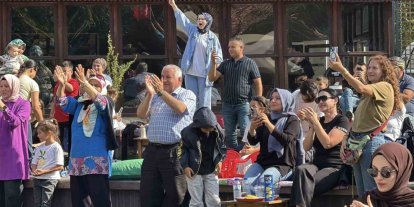 Karabük’te Filenin Sultanları’nın şampiyonluk maçı dev ekranda izlendi