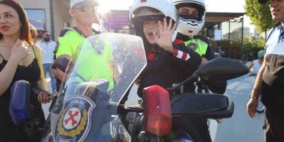 DMD hastası Ünal’ın polis olma hayali gerçek oldu